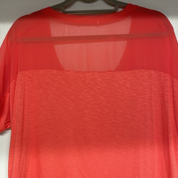 Women’s Lightweight Tee - Picture 4 of 7